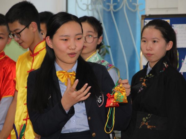 48960161_2050092161749052_1577398117517492224_n